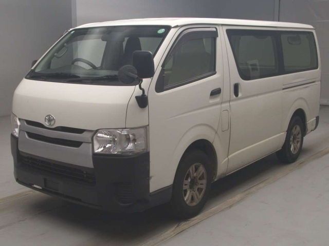 TOYOTA REGIUS ACE VAN