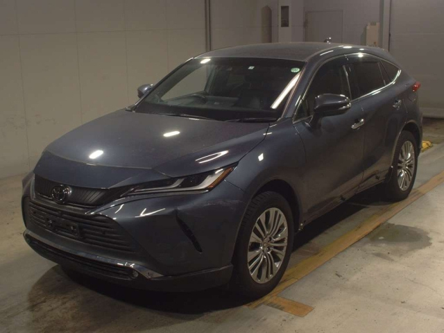 TOYOTA HARRIER 2022