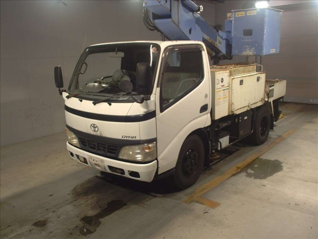 TOYOTA DYNA 2006