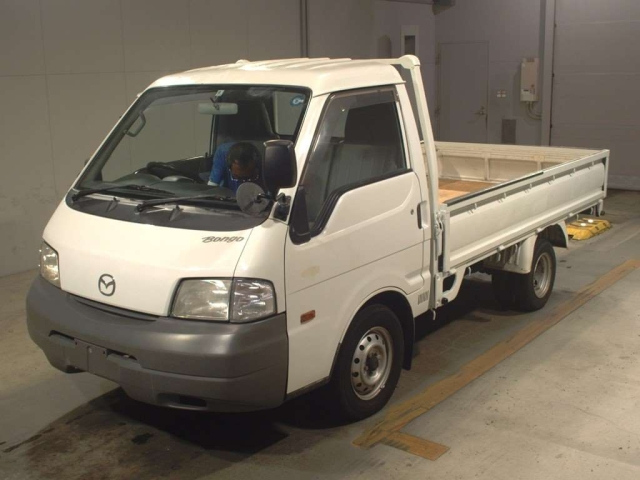 MAZDA BONGO 2009
