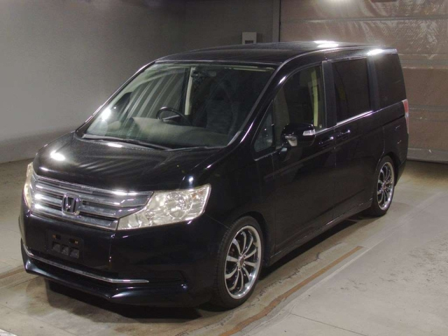 HONDA STEP WAGON 2012
