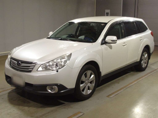 SUBARU LEGACY OUTBACK 2010