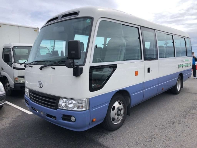 TOYOTA COASTER 2015