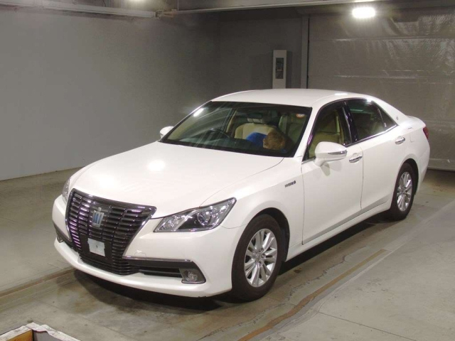 TOYOTA CROWN 2014