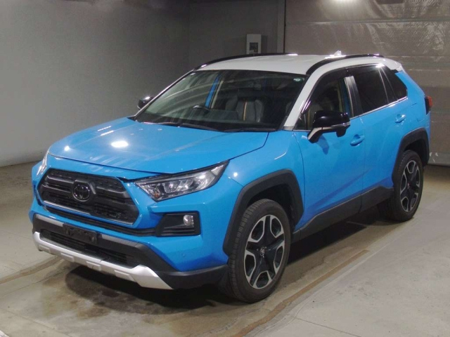 TOYOTA RAV4