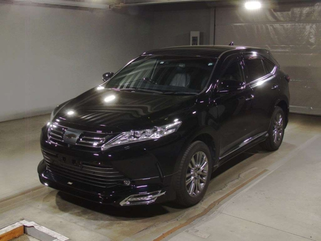 TOYOTA HARRIER 2017
