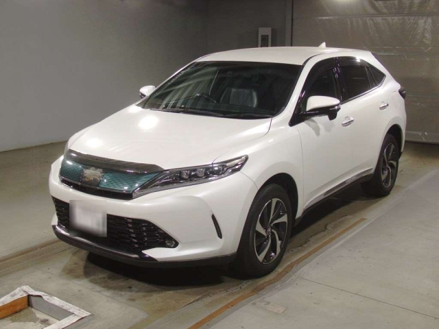 TOYOTA HARRIER 2017