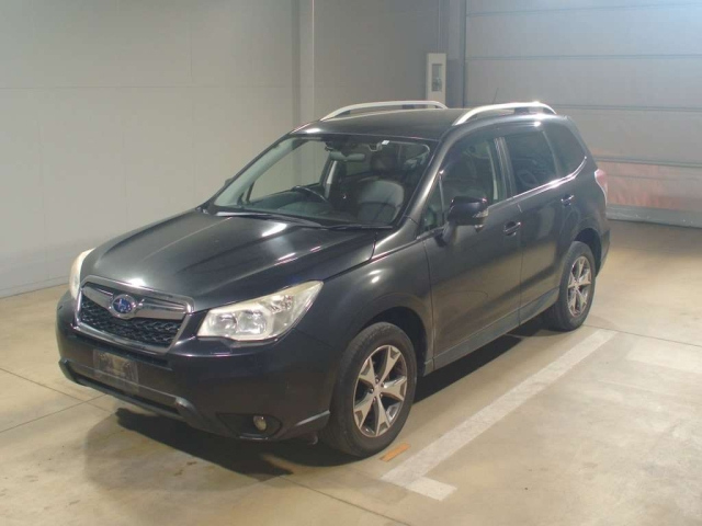 SUBARU FORESTER 2014