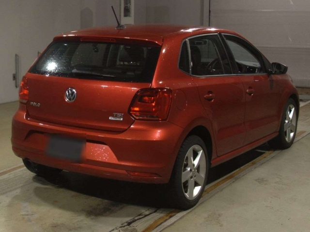 VOLKSWAGEN POLO 2017