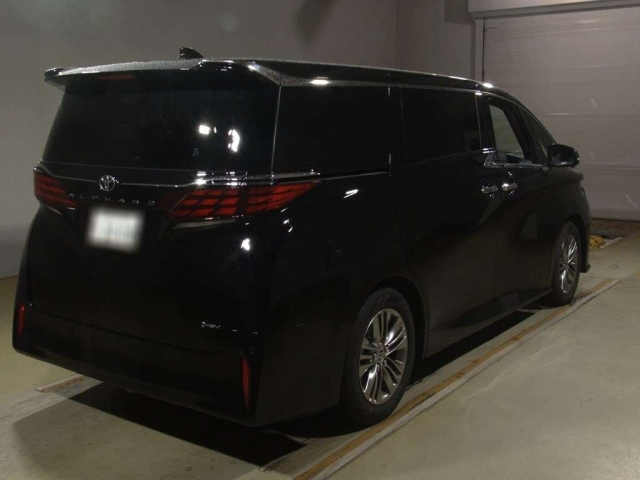 TOYOTA ALPHARD 2024