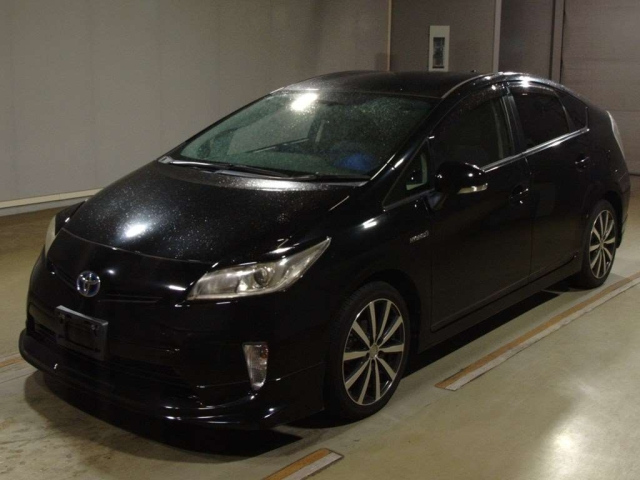 TOYOTA PRIUS 2012