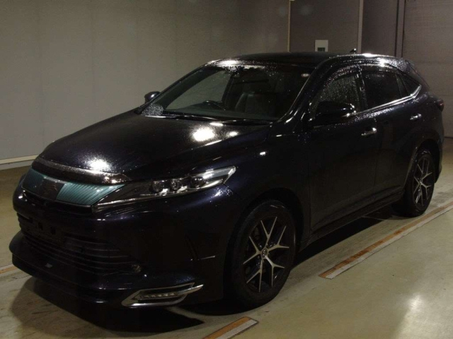 TOYOTA HARRIER 2018