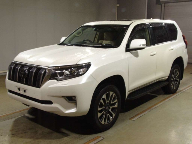 TOYOTA LAND CRUISER PRADO 2022