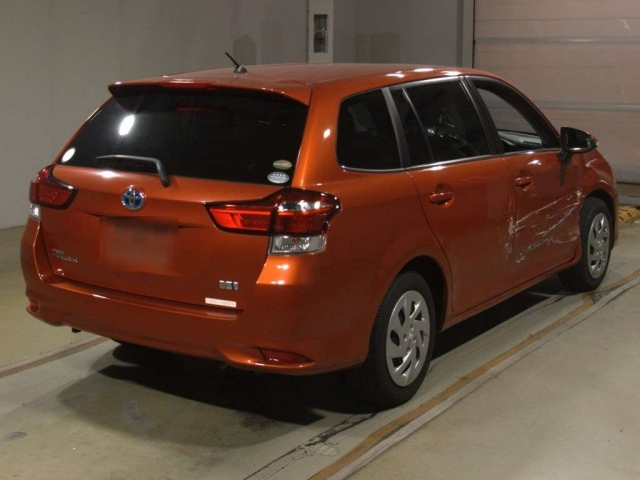 TOYOTA COROLLA FIELDER 2018