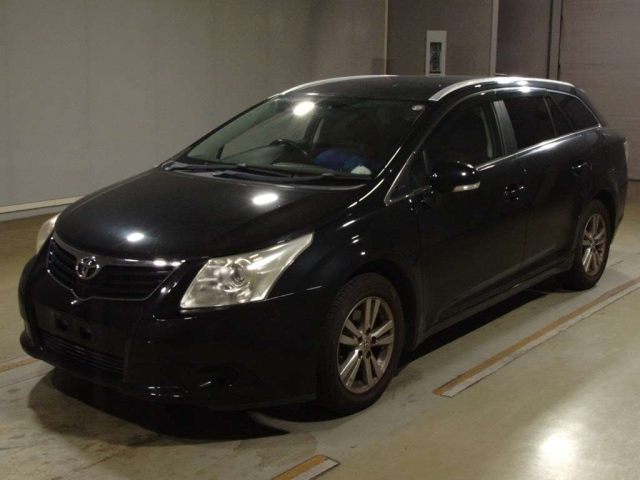TOYOTA AVENSIS WAGON 2011