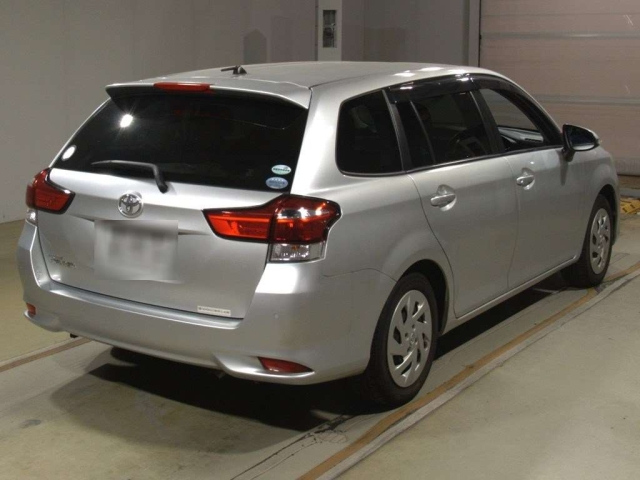 TOYOTA COROLLA FIELDER 2018