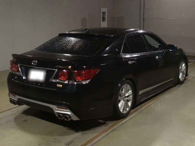 TOYOTA CROWN 2017