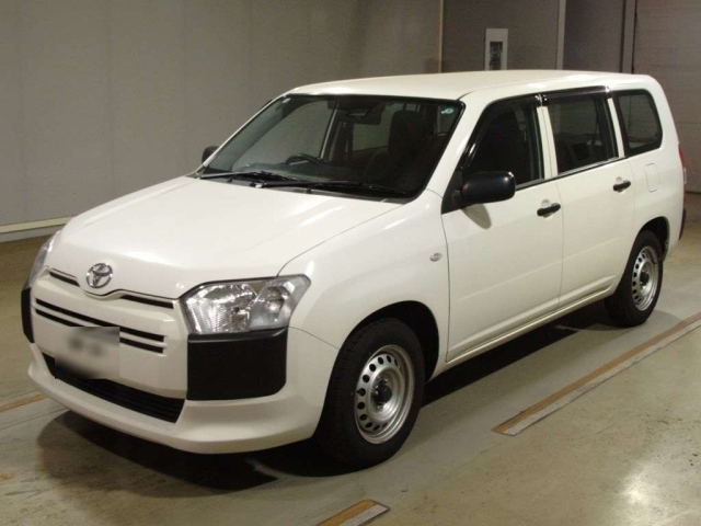 TOYOTA PROBOX 2020