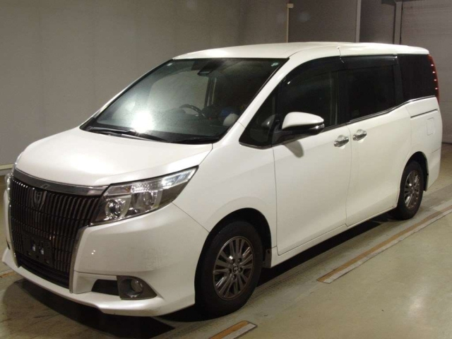 TOYOTA ESQUIRE 2016