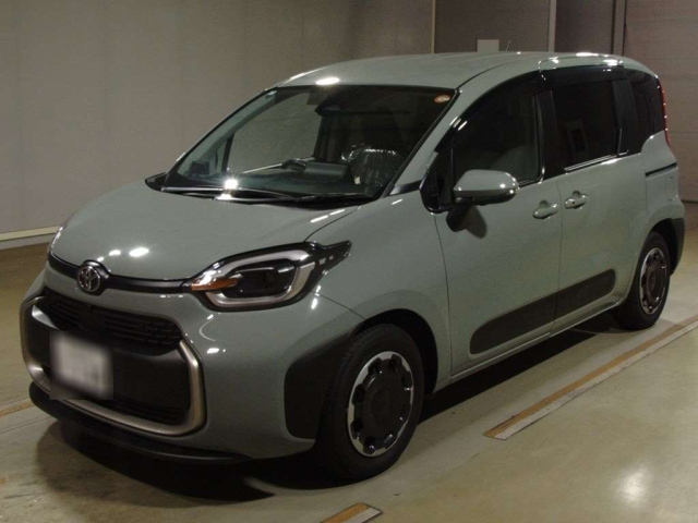 TOYOTA SIENTA 2025