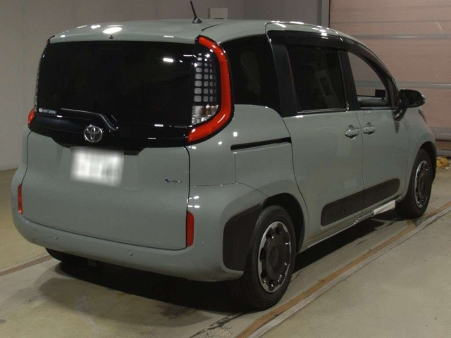 TOYOTA SIENTA 2025