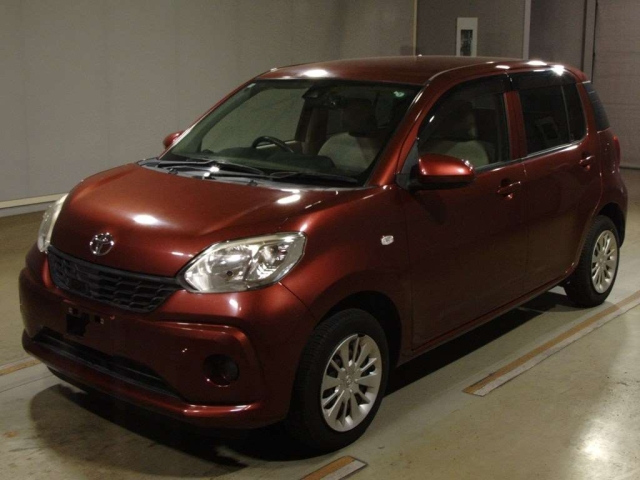 TOYOTA PASSO 2016