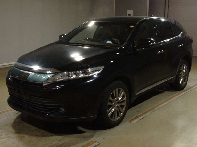 TOYOTA HARRIER 2018