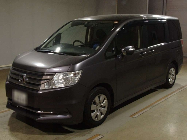 HONDA STEP WAGON 2014