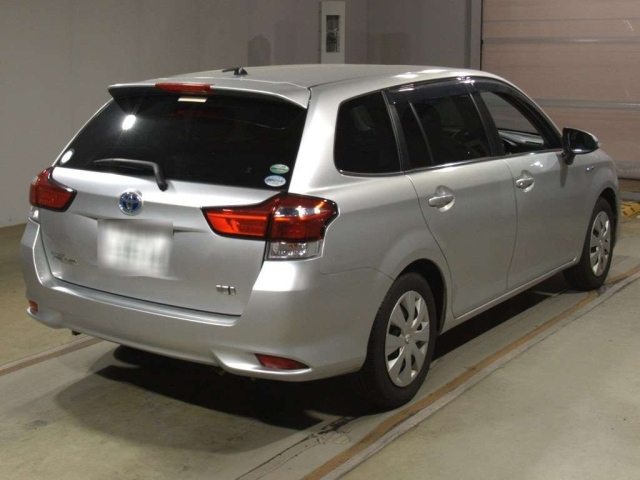 TOYOTA COROLLA FIELDER 2016
