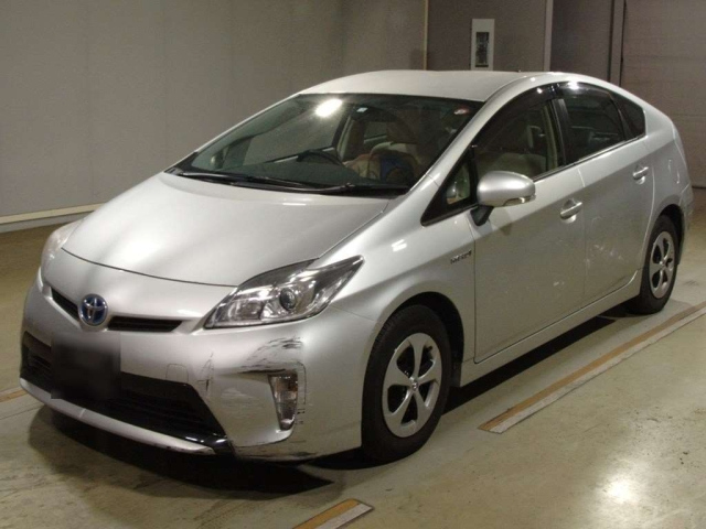 TOYOTA PRIUS 2012