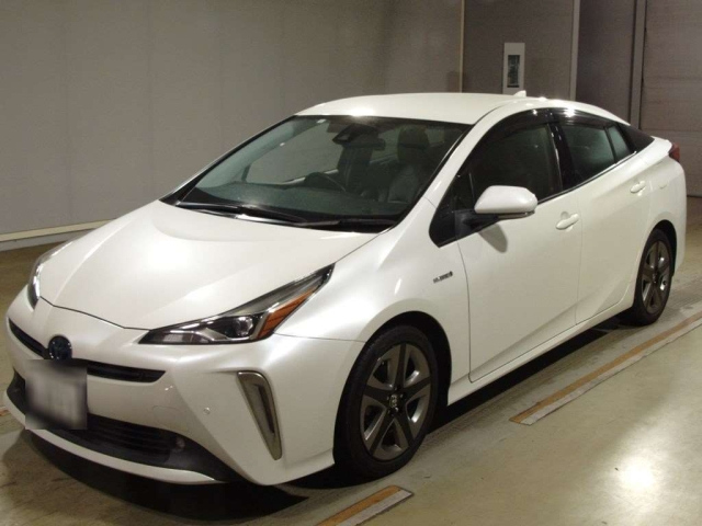TOYOTA PRIUS 2019