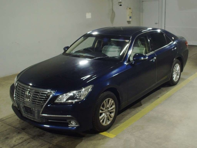 TOYOTA CROWN 2015