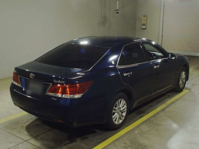 TOYOTA CROWN 2015
