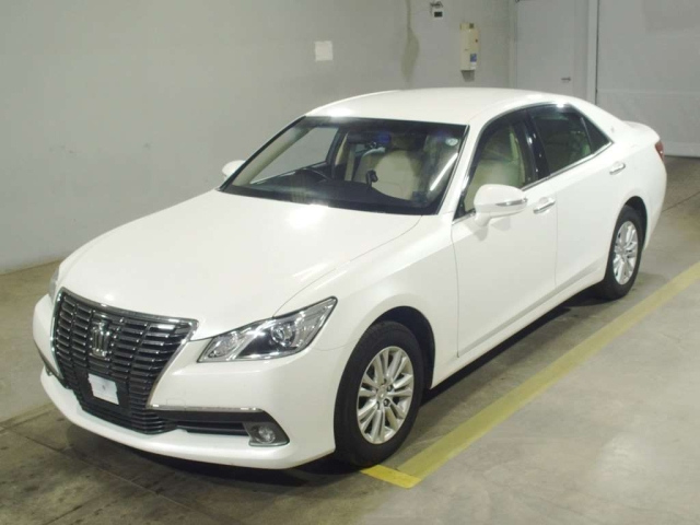 TOYOTA CROWN 2015