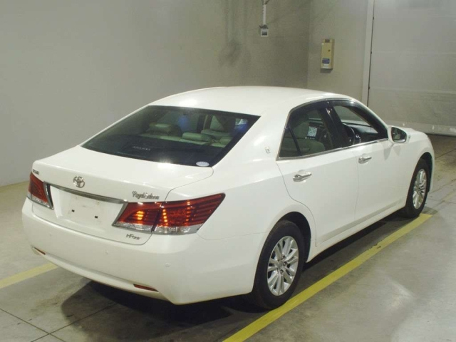 TOYOTA CROWN 2015