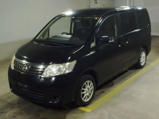 NISSAN SERENA 2010