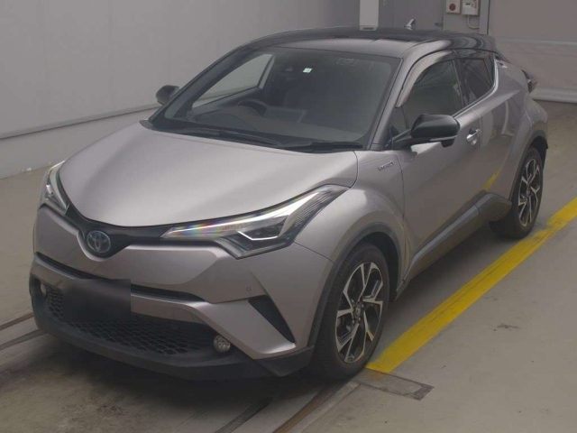 TOYOTA C-HR 2018