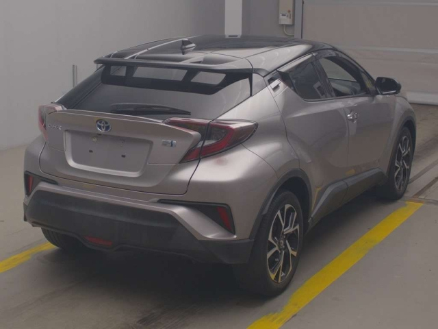 TOYOTA C-HR 2018