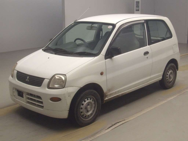 MITSUBISHI MINICA 2009