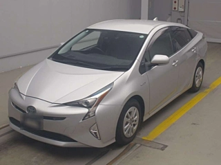 TOYOTA PRIUS 2017