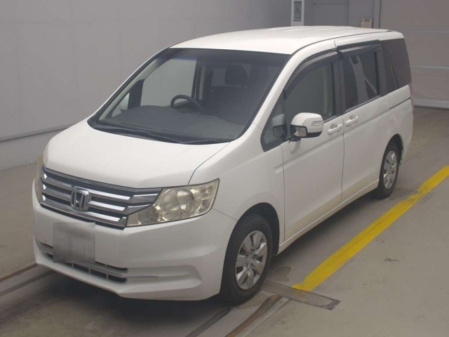 HONDA STEP WAGON 2013