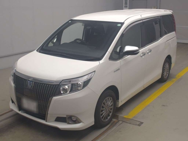 TOYOTA ESQUIRE 2017