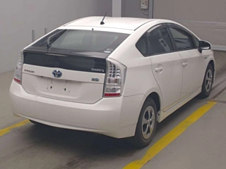 TOYOTA PRIUS 2010
