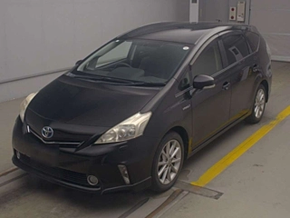 TOYOTA PRIUS ALPHA 2012