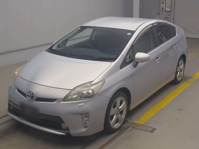 TOYOTA PRIUS 2012