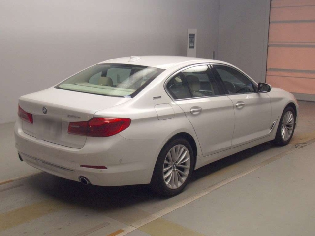 BMW 5 SERIES 2017