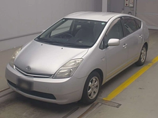 TOYOTA PRIUS 2010