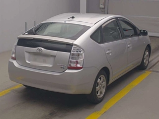 TOYOTA PRIUS 2010