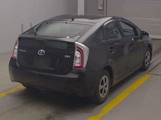 TOYOTA PRIUS 2014