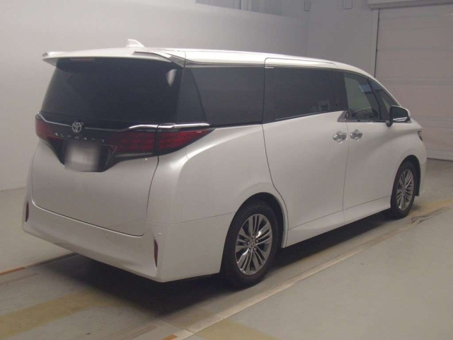 TOYOTA ALPHARD 2024